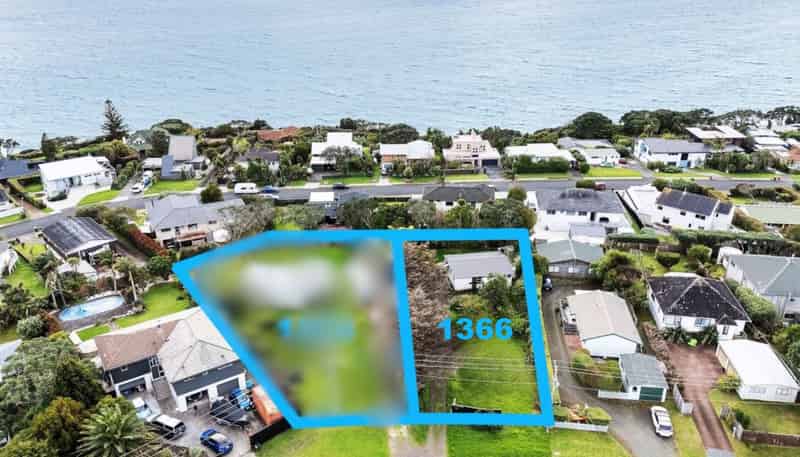 1366 Whangaparaoa Road, Army Bay