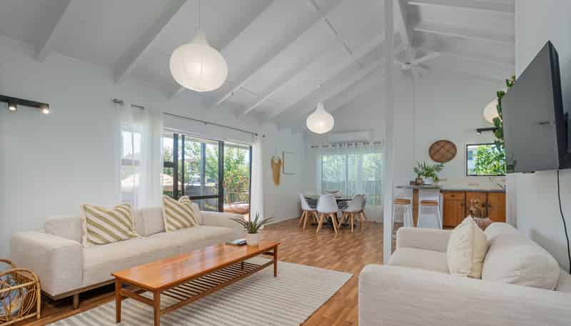 32 Captain Cook Road, Cooks Beach