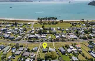 32 Captain Cook Road, Cooks Beach