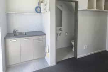 Live/Work Opportunity