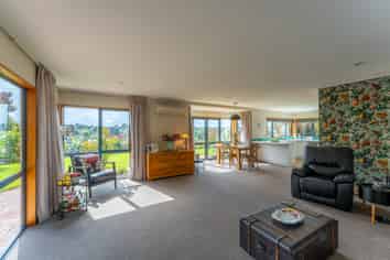 53 Nikau Place, Highfield