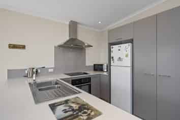 20 Tory Way, Omokoroa