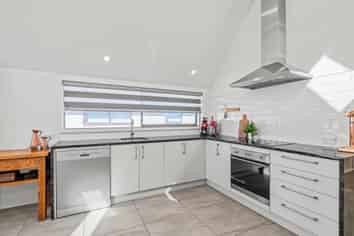 4/155 Peterborough Street, Christchurch Central