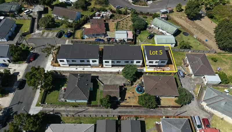 Lot 5/13 Hilda Road, Mangere
