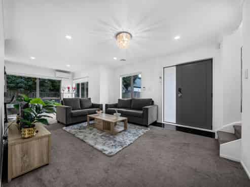 20A Woolfield Road, Papatoetoe
