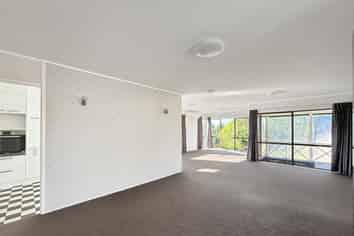 52 Eureka Place , Parahaki