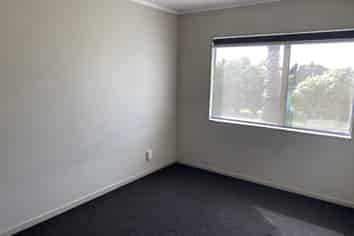 3/151 Waihi Road, Judea