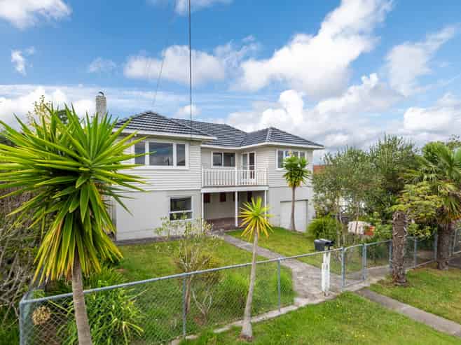108 Eversleigh Road, Belmont