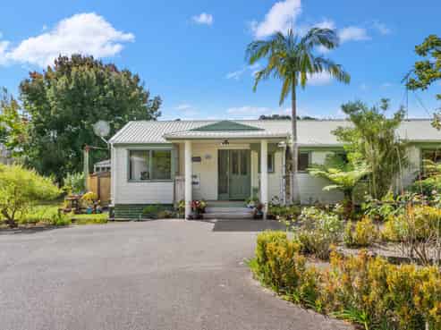 6 Kennedy Road, Dairy Flat