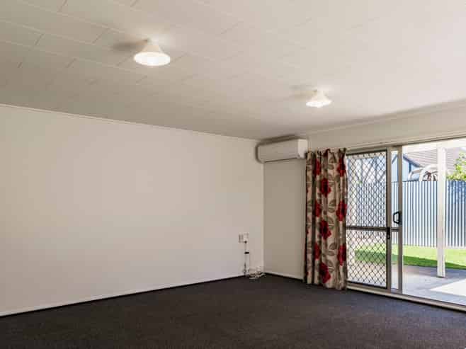 8 Winchester Place, Tamatea