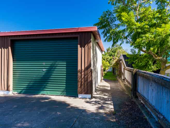 8 Winchester Place, Tamatea