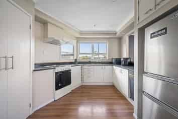 433 Kennedy Road, Pirimai