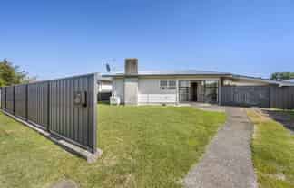 433 Kennedy Road, Pirimai