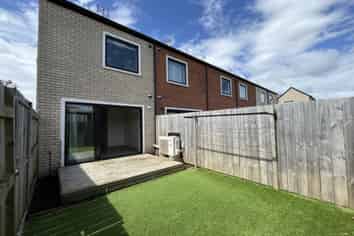 5/137 Hall Avenue, Mangere