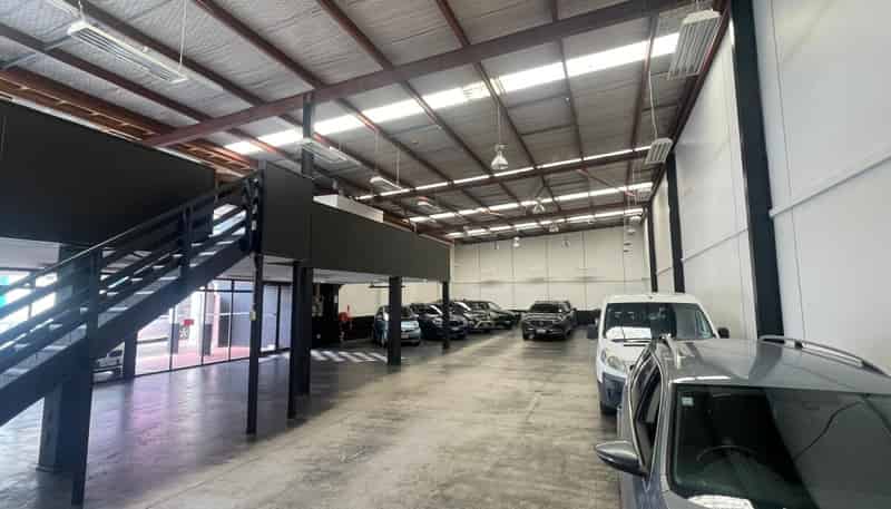 4-6 Link Drive , Wairau Valley