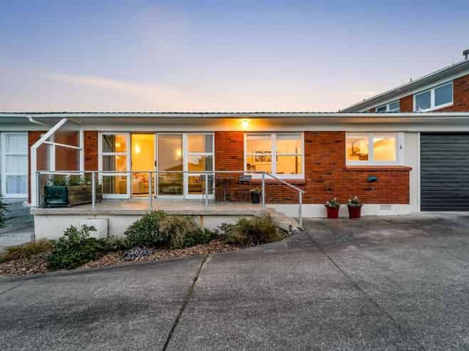 4/2 Argyle Terrace, Milford