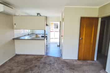 A/31 Omaha Grove, Totara Park