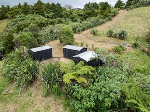 1242 Russell Road, Oakura Coast
