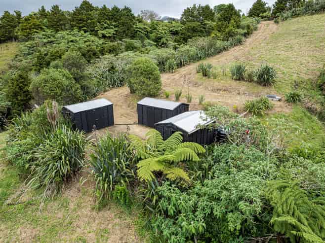 1242 Russell Road, Oakura Coast