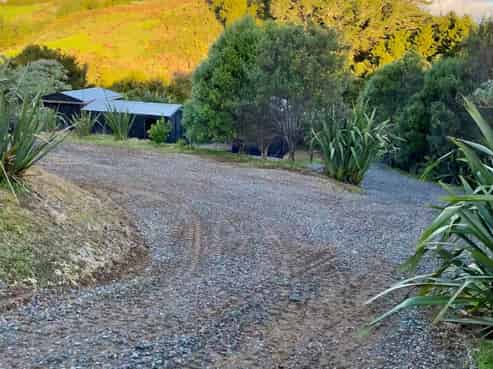1242 Russell Road, Oakura Coast