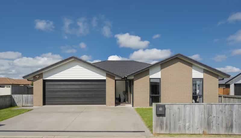 14 Centaine Way, Papamoa Beach