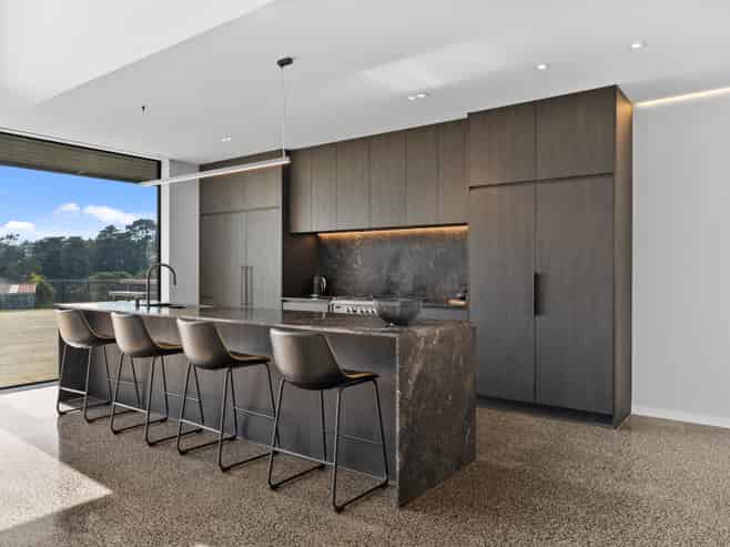 49 Candia Road, Swanson