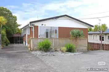 217 Sturges Road, Henderson