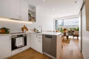 12 Titoki Close, Matakana