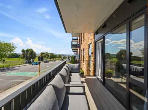 103/2 Rauroa Lane, Hobsonville