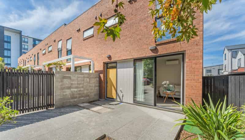 16 Uku Lane, Hobsonville