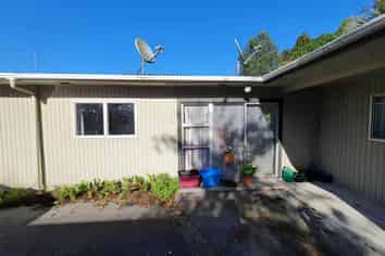 2/20 Cheviot Street, Woodhill