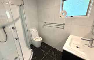 2/20 Cheviot Street, Woodhill