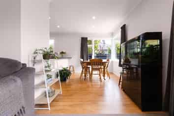 8C Kyeburn Place, Avonhead