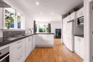 8C Kyeburn Place, Avonhead