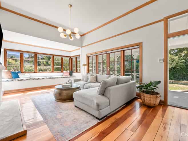 2 Barton Road, Heretaunga