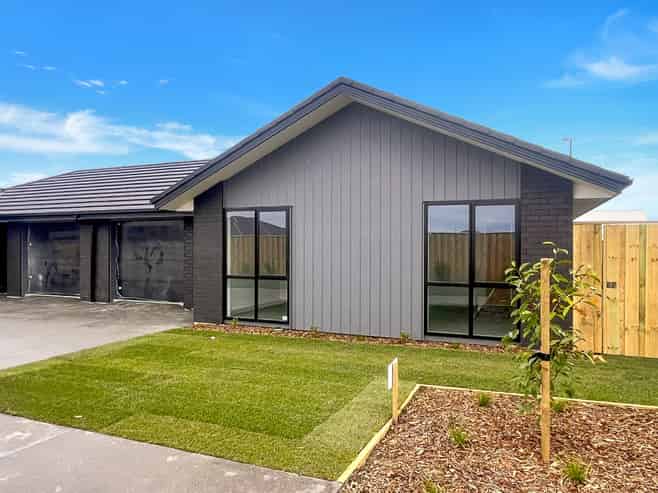 8a Finn Avenue, Rolleston