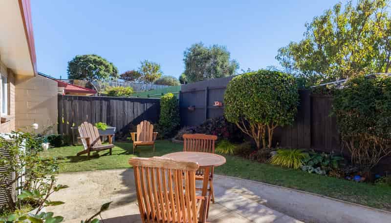 5A Beachwater Grove, PARAPARAUMU BEACH