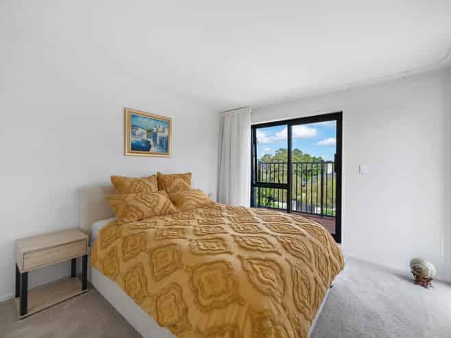 90A Kings Road, Panmure