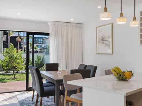 90A Kings Road, Panmure