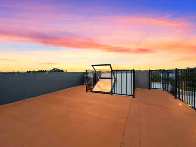 90A Kings Road, Panmure