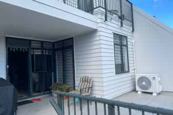 26/1 Ambrico Place, New Lynn