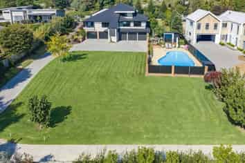 9F Bronte Place, Leamington