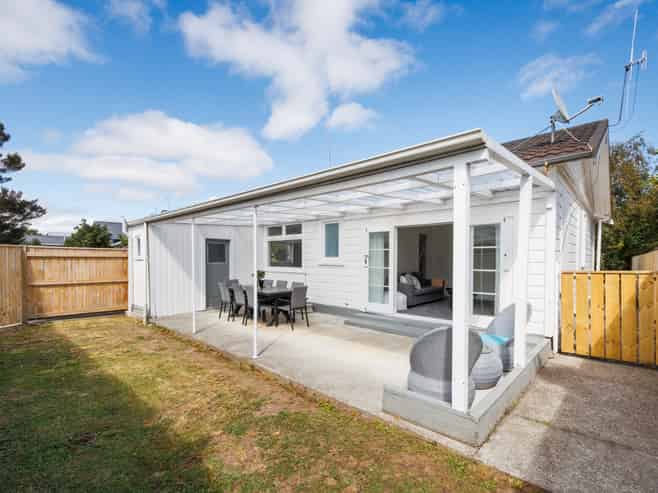 173 Botanical Road, Takaro