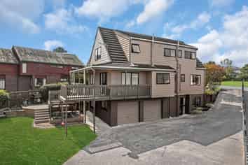 77 Botany Road, Botany Downs