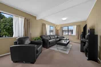 77 Botany Road, Botany Downs