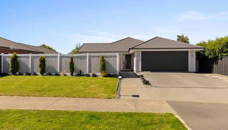 16 Turvey Street, Pegasus