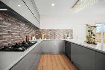 9 Fong Road, Flat Bush