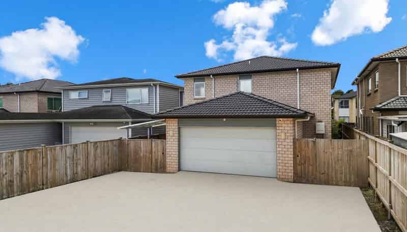 9 Fong Road, Flat Bush