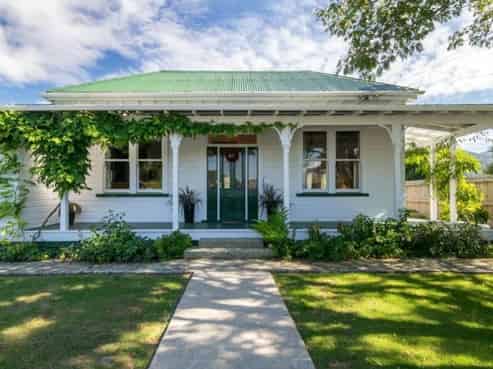 8 Cook Street, Havelock