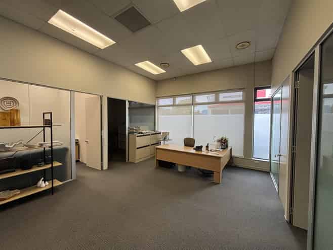 Profile office on key thoroughfare